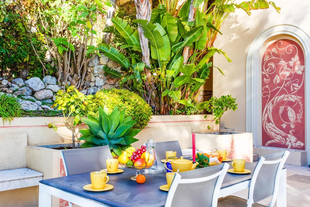 Villa La Pescade By Riviera Homes Vi4257 Nizza